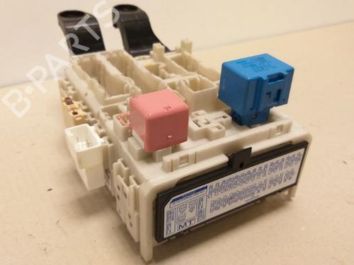 Fuse box TOYOTA AVENSIS Saloon (_T27_) 2.0 VVT-i (ZRT272_, ZRT272R) | BP15339499E1 