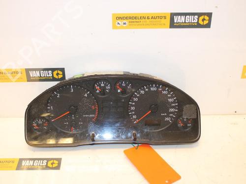 Used Display monitor AUDI A6 C5 Avant (4B5) 2.5 TDI (150 hp) 16183121