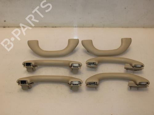 Used Interior roof handle Interior roof handle 15324910 15324910
