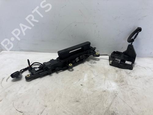 rear-right-lock-jaguar-i-pace-x590-2018-37213451 main image