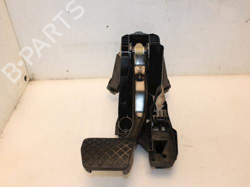 Used Break pedal Break pedal 15328230 15328230