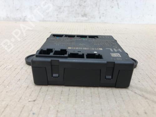 Electronic module MERCEDES-BENZ C-CLASS (W204) C 180 CGI (204.031) | BP16120439M83 