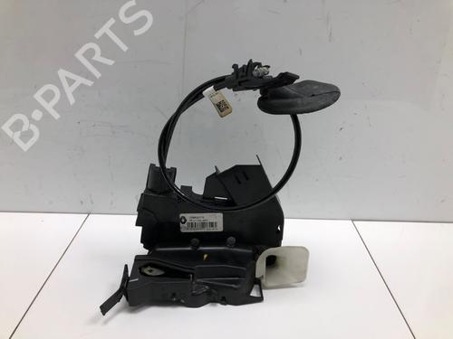 front-left-lock-renault-megane-iv-grandtour-k9amn_-2016-37213205 main image