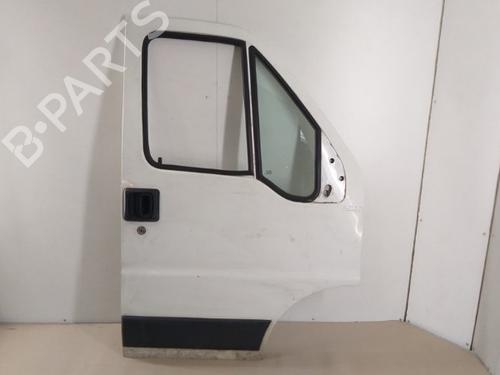 Portier rechts voor FIAT DUCATO Van (244_) 2.8 JTD (128 hp) 15533343