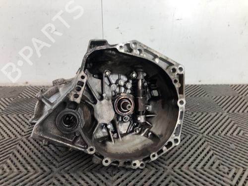 gearbox-toyota-aygo-_b1_-2005-2006-2007-2008-2009-2010-2011-2012-2013-2014-37204144 main image