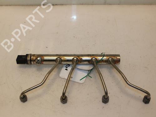 Used Injection rail BMW 3 Gran Turismo (F34) 320 i (184 hp) 15326616