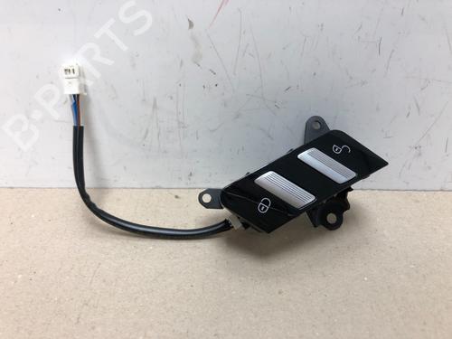 Used Switch Switch 17329393 17329393