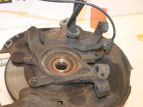 Right rear steering knuckle MERCEDES-BENZ C-CLASS (W203) C 180 (203.035) | BP15312852M28 