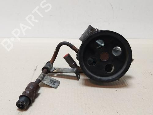 Styring servopumpe FORD FIESTA V (JH_, JD_) 1.3 (69 hp) 15341461