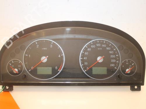 Used Display monitor FORD MONDEO III Turnier (BWY) 2.0 16V TDDi / TDCi (115 hp) 24470798
