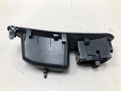 Switch TOYOTA YARIS (_P21_, _PA1_, _PH1_) 1.5 Hybrid (MXPH10, MXPH11) | BP37211951I30 - Image 3