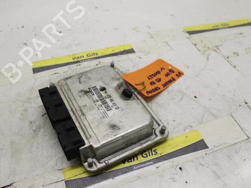 engine-control-unit-ecu-vw-passat-b5-variant-3b5-19-tdi-038906019cd-0281010218-1997-1998-1999-2000-2001-16398351 main image
