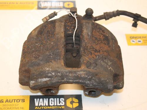 Used Right front brake caliper Right front brake caliper 15313593 15313593