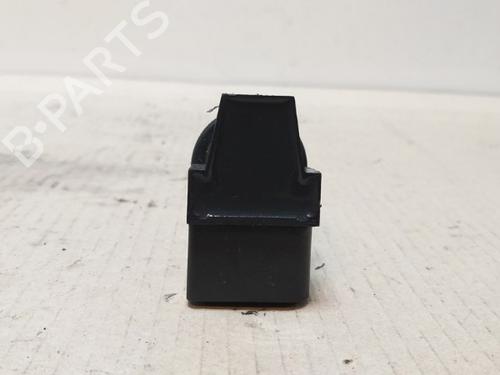 Used Ignition coil SEAT IBIZA III (6L1) 1.4 16V (75 hp) 15531619