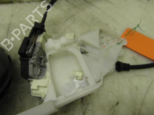 Rear left lock VW PASSAT B6 (3C2) 2.0 TFSI | BP15301473C100 