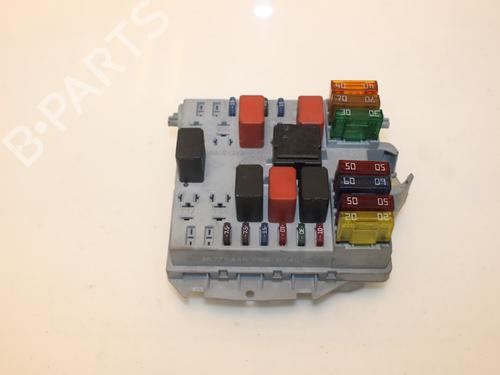 Used Fuse box FIAT PUNTO (188_) 1.2 60 (188.030, .050, .130, .150, .230, .250) (60 hp) 15316819