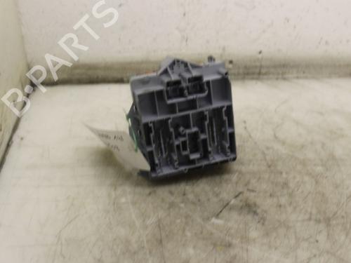 Fuse box ALFA ROMEO 147 (937_) 1.6 16V T.SPARK ECO (937.AXA1A, 937.BXA1A) | BP15301578E1 