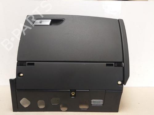 Used Glove box Glove box 15343071 15343071