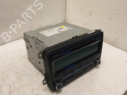 Used Radio VW POLO V (6R1, 6C1) 1.2 TDI (75 hp) 15339319