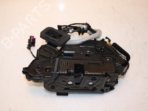 Used Front left lock Front left lock 15332545 15332545