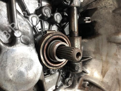 Gearbox PEUGEOT 108 1.0 VTi | BP37214490M3 - Image 2