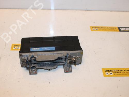 Used Electronic module MERCEDES-BENZ C-CLASS (W202) C 200 D (202.120) (75 hp) 15310049