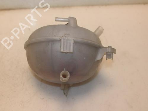 Used Expansion tank AUDI Q2 (GAB, GAG) 2.0 TDI (150 hp) 15330611