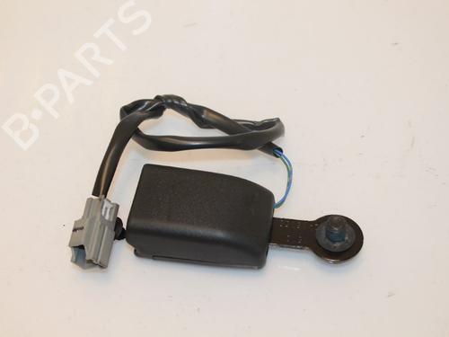 Used Seat buckle TESLA MODEL S (5YJS) 85D AWD (525 hp) 15320983