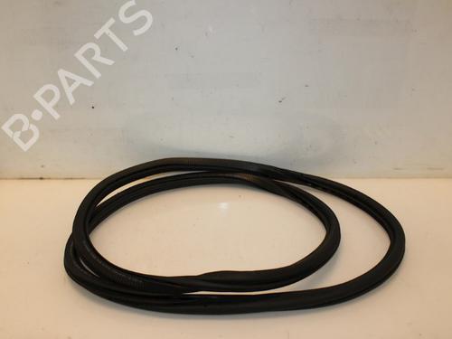 Used Rubber door seal VW UP! (121, 122, BL1, BL2, BL3, 123) 1.0 (75 hp) 15322611