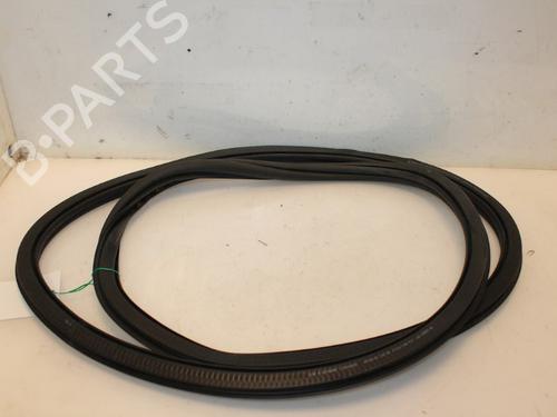Gummiliste Gummiliste SEAT Mii (KF1, KE1) 1.0 (60 hp) 15325955 15325955