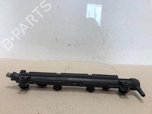 Used Injection rail Injection rail 15535108 15535108