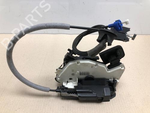 rear-left-lock-seat-leon-5f1-2012-2013-2014-2015-2016-2017-2018-2019-2020-2021-37213250 main image