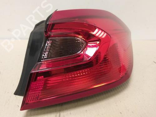 Used Right taillight Right taillight 15339651 15339651