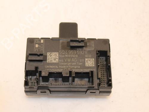 Used Electronic module SKODA KAROQ (NU7, ND7) 2.0 TDI 4x4 (150 hp) 15330594