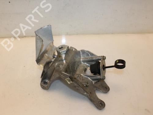 Used Engine mount Engine mount 15326184 15326184