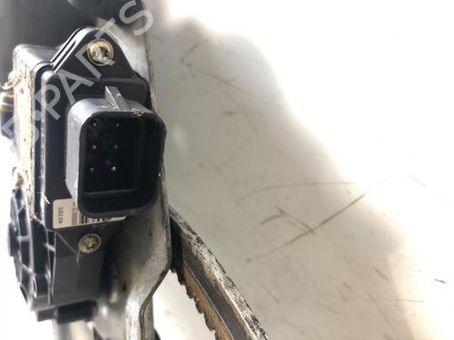 Front left window mechanism OPEL OMEGA B Estate (V94) 2.2 DTI 16V (F35, M35, P35) | BP15298989C22 