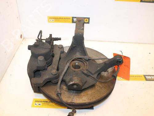 Used Right front steering knuckle RENAULT LAGUNA II Grandtour (KG0/1_) 1.8 16V (KG0J) (116 hp) 15311636