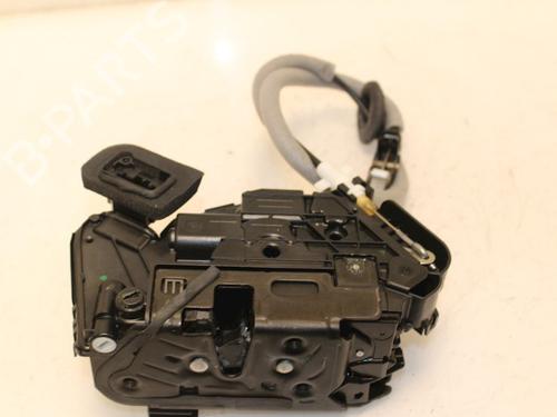 annen-vw-touran-5t1-16-tdi-5ta839015d-2015-15331686 main image