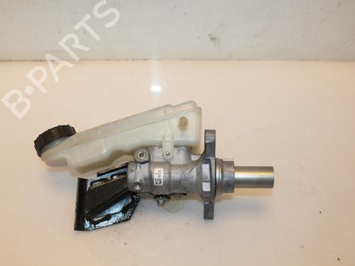 Used Brake master cylinder FORD FOCUS III Turnier 1.5 TDCi (95 hp) 15319748