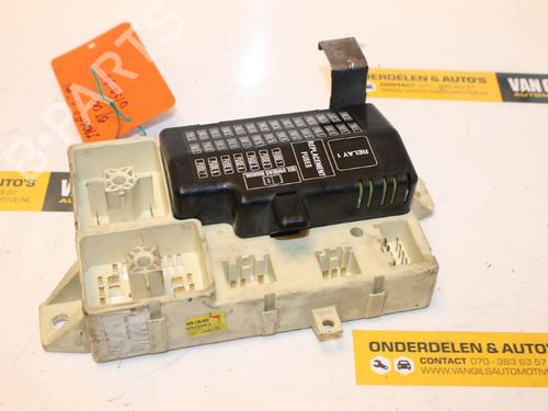 Used Fuse box Fuse box 15309978 15309978