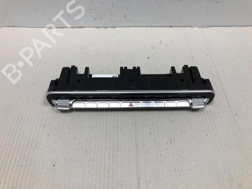 Mando climatizador Mando climatizador MERCEDES-BENZ A-CLASS (W177) A 180 (177.084) (136 hp) 37214662 37214662