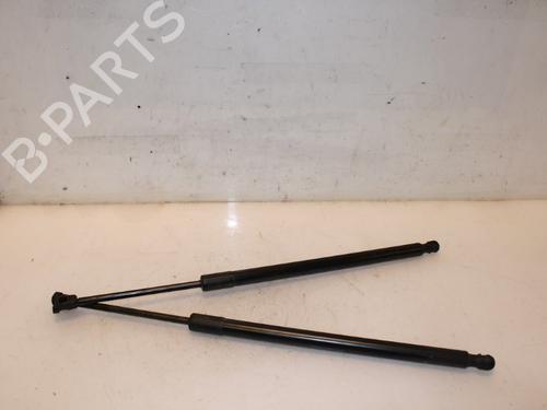 Used Tailgate lift support VW TOURAN (5T1) 2.0 TDI (150 hp) 15332329