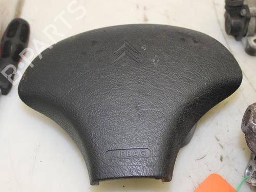 Used Driver airbag CITROËN SAXO (S0, S1) 1.6 VTL, VTR (88 hp) 15301227