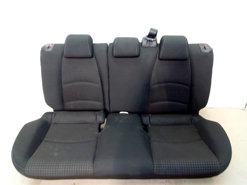 rear-seat-mazda-2-hatchback-dl-dj-15-skyactiv-g-2014-15336789 main image
