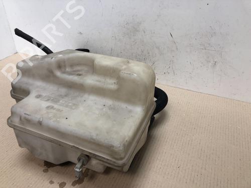 Windscreen washer tank BMW 7 (E65, E66, E67) 730 d | BP15536013C113 