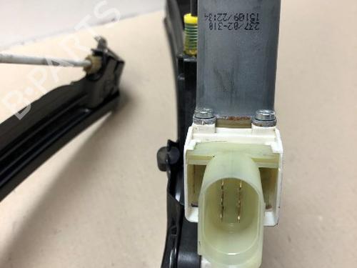 Front left window mechanism BMW 5 (F10) 535 i | BP37210108C22 - Image 9