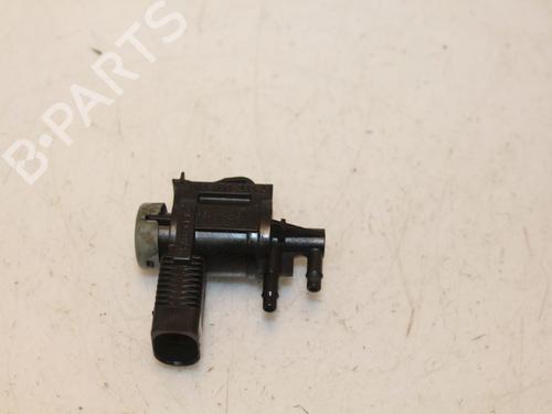 Used Electronic sensor Electronic sensor 15736228 15736228