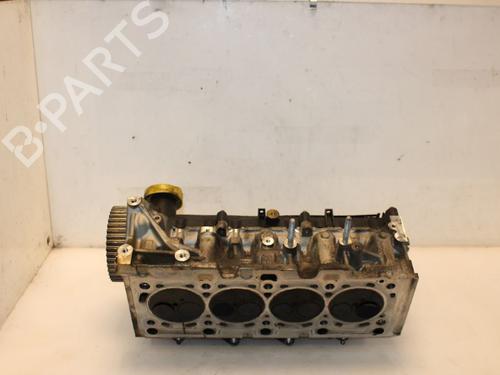 Used Cylinder head Cylinder head 16570447 16570447