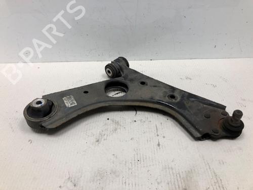 Used Right front suspension arm Right front suspension arm 37215416 37215416