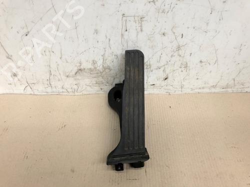 Used Pedal Pedal 15319703 15319703